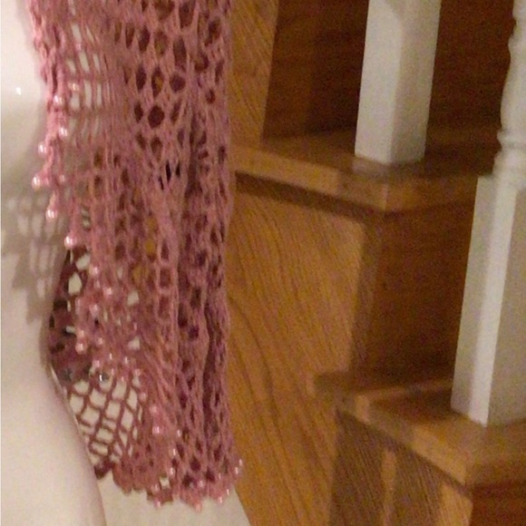 NWT pink crocheted shrug with pink pearls around sleeves and trim around shrug - Picture 5 of 5